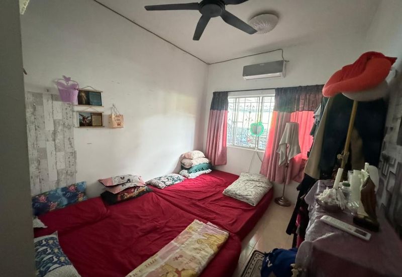 Taman Langat Utama 3 @ Jalan Halia 6