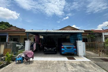 Taman Langat Utama 3 @ Jalan Halia 6