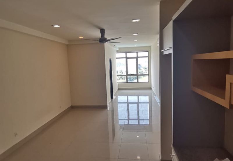 Shaftsbury Residence