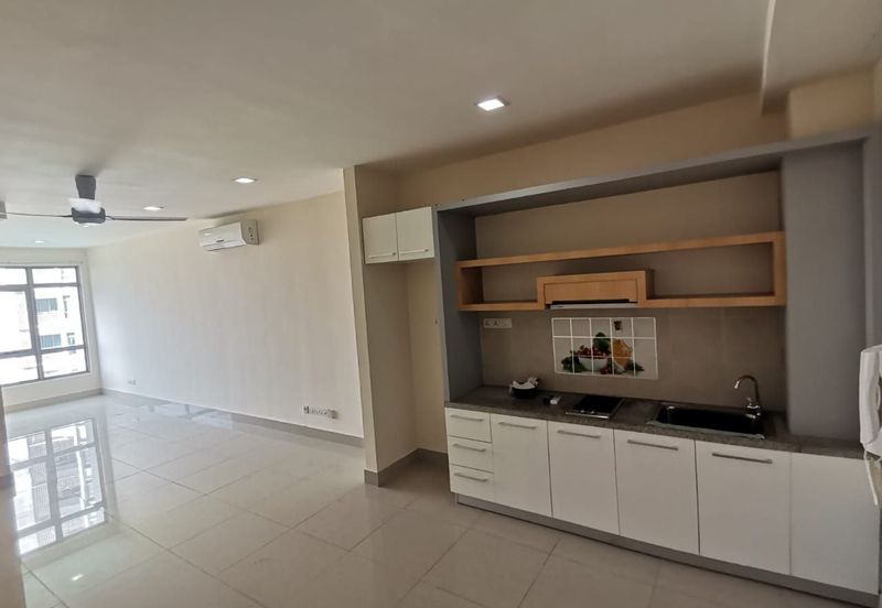 Shaftsbury Residence