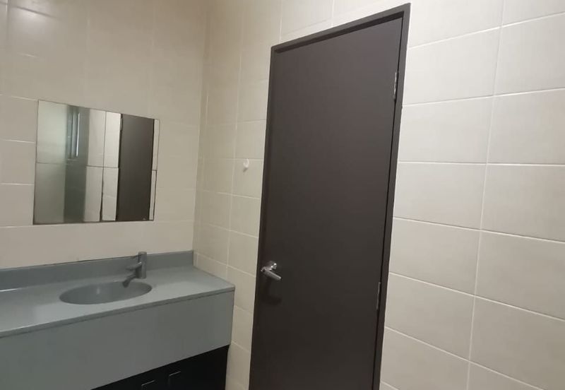 Shaftsbury Residence