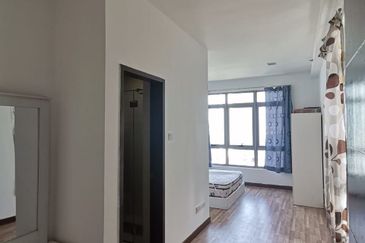 Shaftsbury Residence