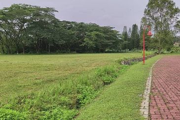 Taman Tasik Semenyih (Lake Residence)