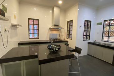 Impian Golf & Country Club