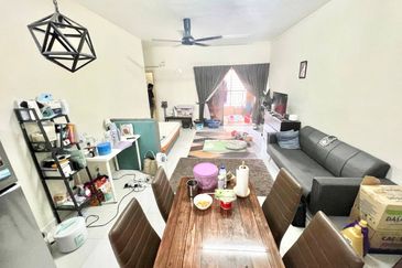 Kristal Villa Condominium