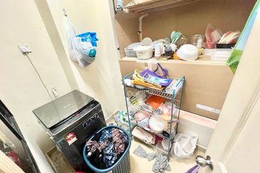 Kristal Villa Condominium