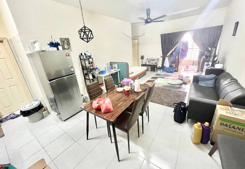 Kristal Villa Condominium