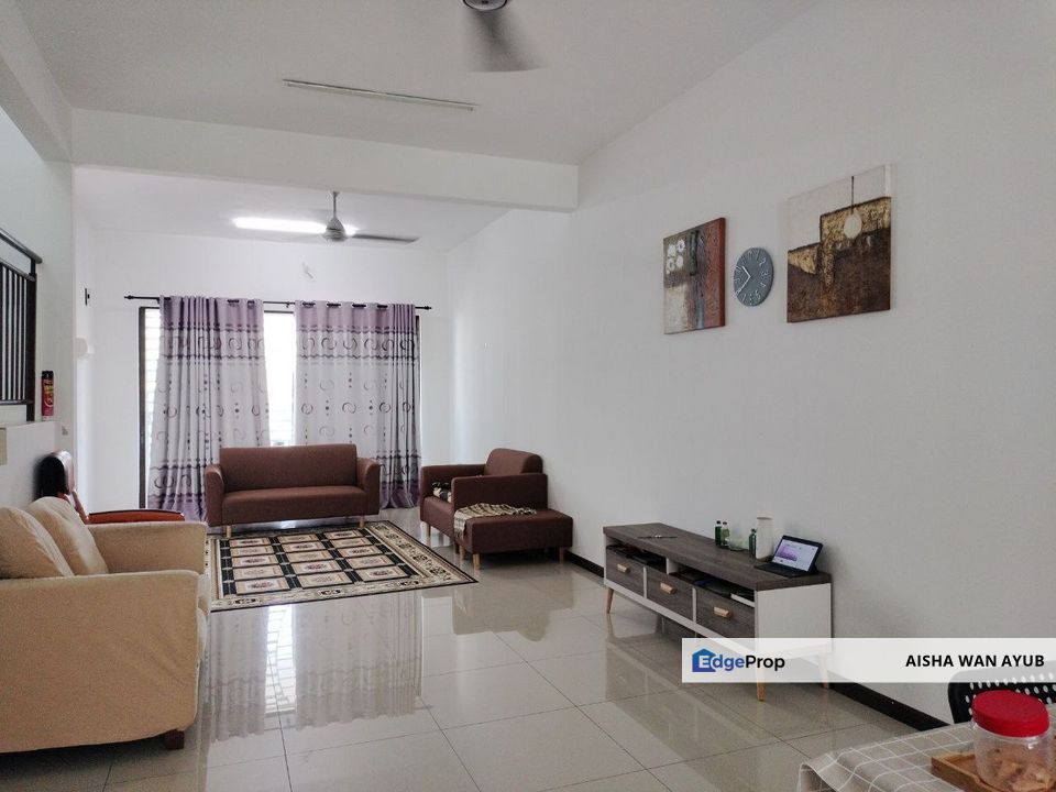 Facing Playground DOUBLE STOREY TERRACE TAMAN SAUJANA KLIA, KOTA WARISAN, SEPANG, Selangor, Sepang