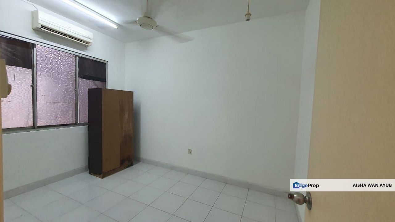 CYBERIA CRESCENT 1 CONDO LEVEL 2 PERSIARAN FAUNA 1, CYBERJAYA, Selangor, Cyberjaya