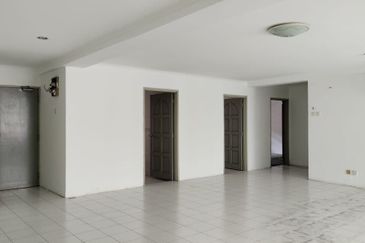 City Gardens Condominium