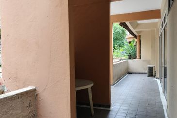 City Gardens Condominium