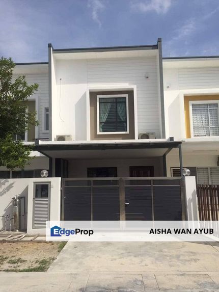 Full Renovated Double Storey Terrace Ecohill 2 Semenyih I EcoHill Walk Mall I EcoHill Taipan, Selangor, Semenyih