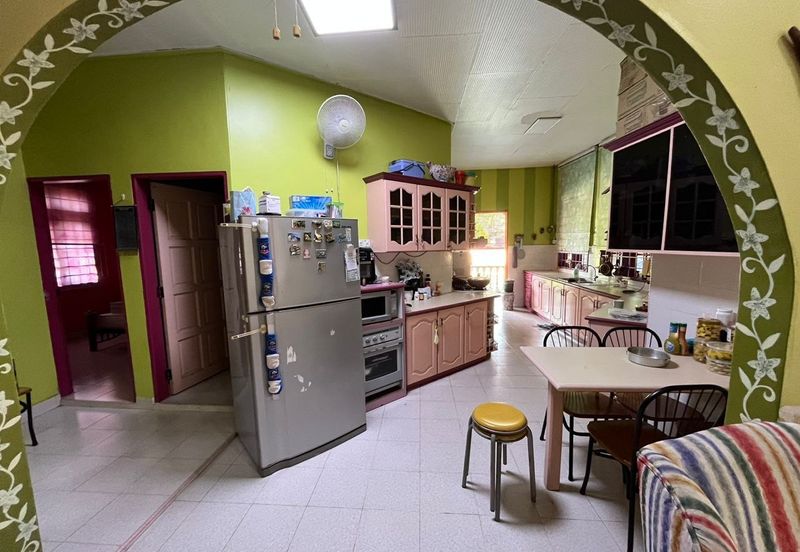 Banglo Setingkat Bukit Kuang, Kemaman Terengganu [Tanah Luas] 5 minit ke Masjid Bukit Kuang