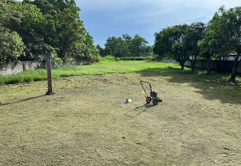 Banglo Setingkat Bukit Kuang, Kemaman Terengganu [Tanah Luas] 5 minit ke Masjid Bukit Kuang