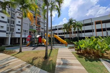 D'Cerrum Apartment @ Setia EcoHill