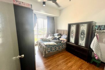 7 Tree Seven Residence