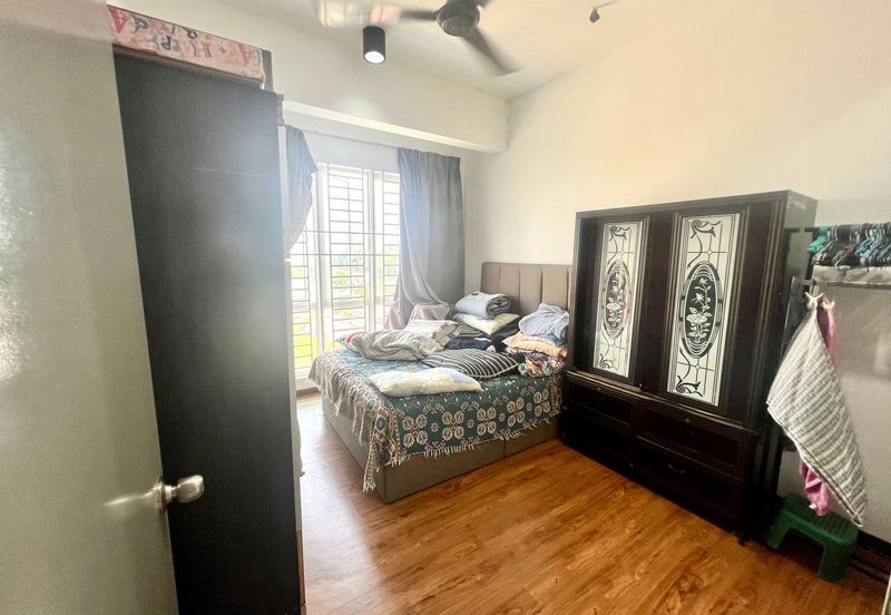 7 Tree Seven Residence