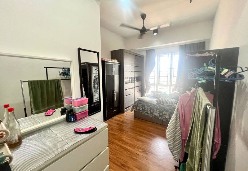 7 Tree Seven Residence