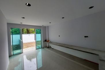 Kampung Sungai Merab Luar