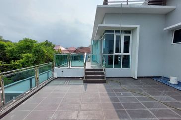 Kampung Sungai Merab Luar