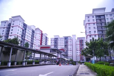 Apartment Prima Presint 11 Putrajaya Tingkat 9 Blok B I Menghadap Taman Saujana Hijau I SK/SMK Putrajaya