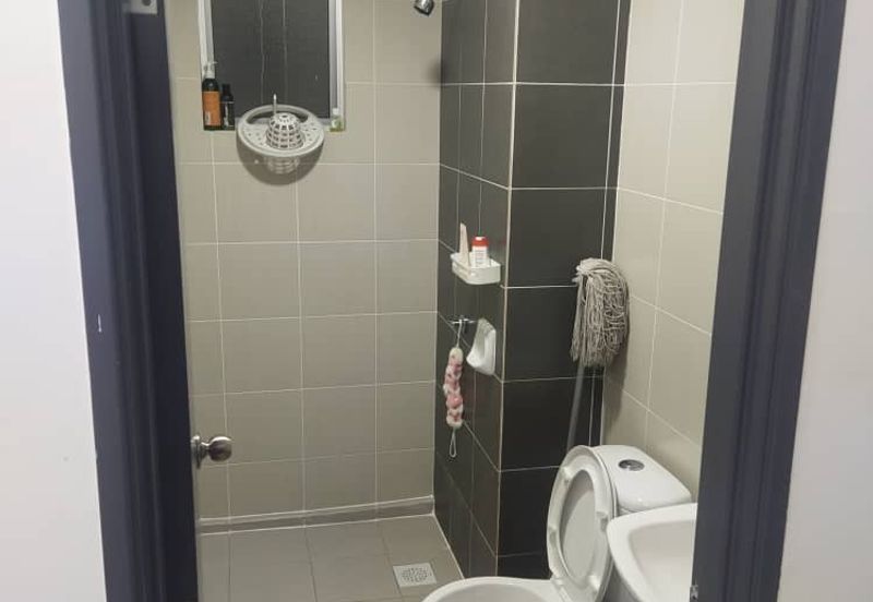 Puncak Hijauan (Hijauan Heights)