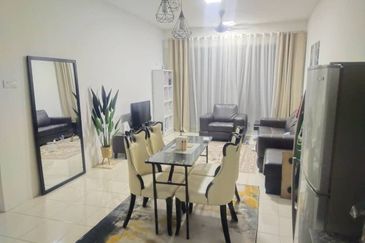 Puncak Hijauan (Hijauan Heights)