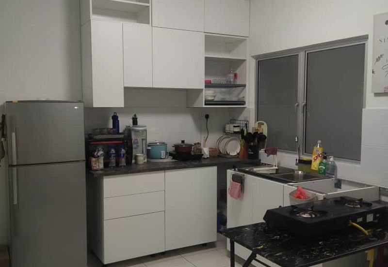 Puncak Hijauan (Hijauan Heights)