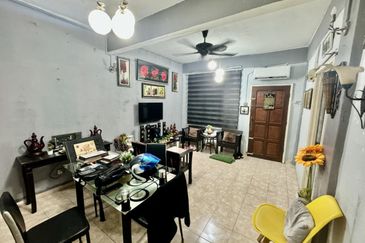 Pangsapuri Ria, Semenyih Indah