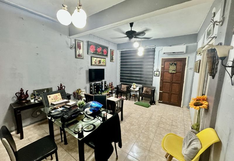 Pangsapuri Ria, Semenyih Indah