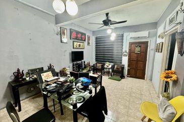 Pangsapuri Ria, Semenyih Indah