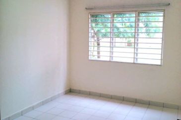 Apartment Teratai, Taman Sutera