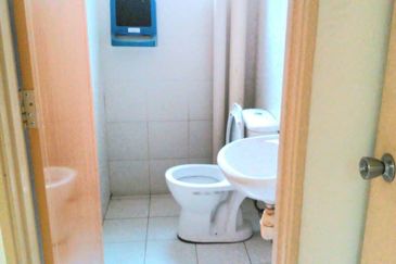 Apartment Teratai, Taman Sutera