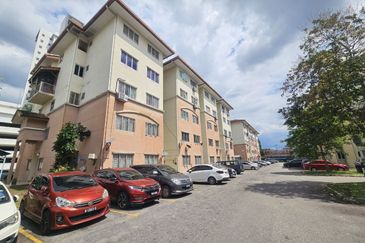 Apartment Teratai, Taman Sutera