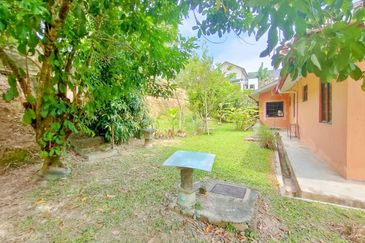 Kampung Sungai Kantan