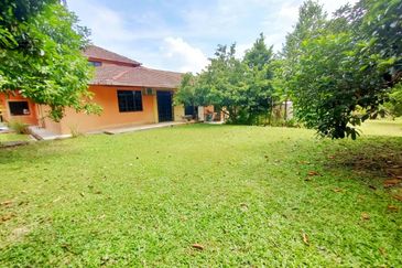 Kampung Sungai Kantan