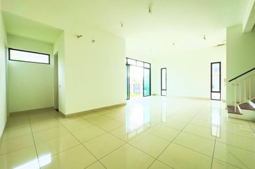 Tenderfields @ Eco Majestic