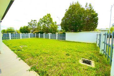 Tenderfields @ Eco Majestic