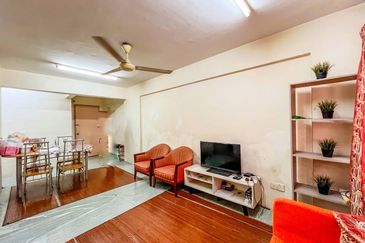 Pangsapuri Putra Damai