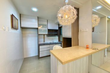 Villa Park Condominium