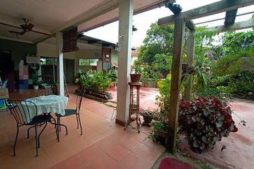 Seksyen 6 @ Bandar Bukit Mahkota