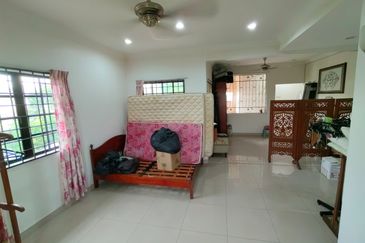 Seksyen 6 @ Bandar Bukit Mahkota