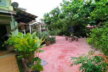 Seksyen 6 @ Bandar Bukit Mahkota