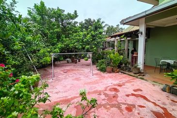 Seksyen 6 @ Bandar Bukit Mahkota