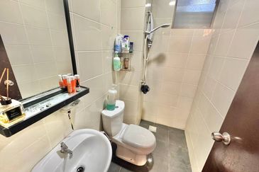 Residensi Zamrud (Zamrud Residensi)