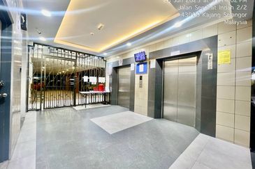 Sri Lavender Apartment