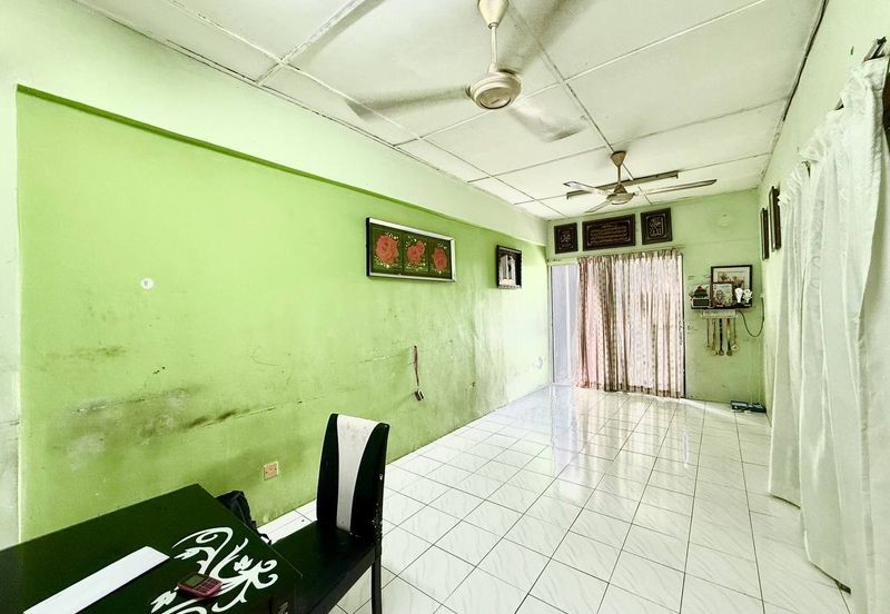 Taman Setia Balakong