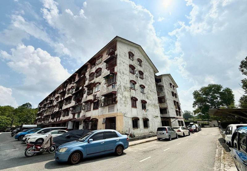 Taman Setia Balakong