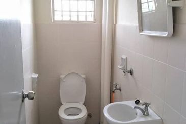 Desa Pelangi Condominium