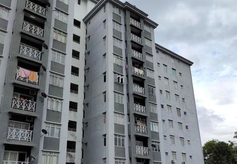 Desa Pelangi Condominium